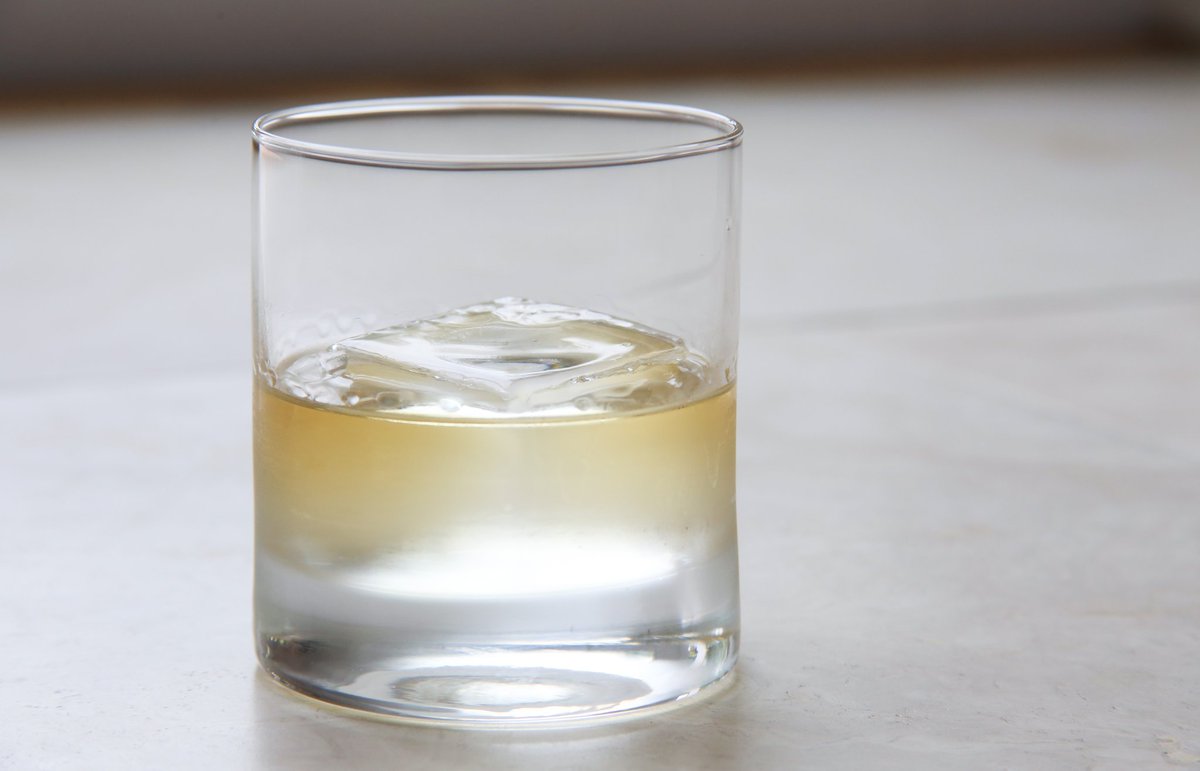 truecubes's tweet image. How much more clear can our ice get? None. None more clear. #clearice #whiskey #cocktails #thisisspinaltap