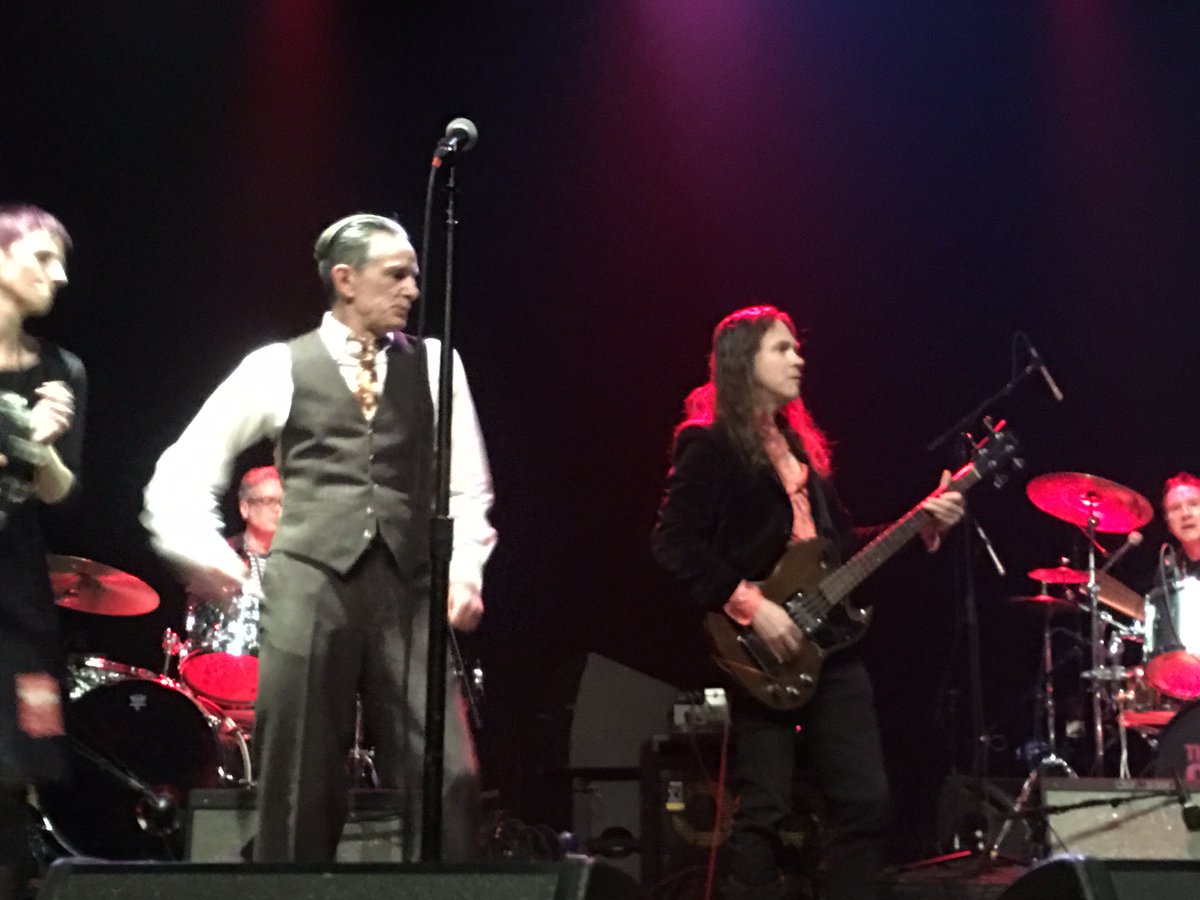 RoadRecovery's tweet photo. #AdamRoth musical friends: @OcomaskeyOwen w/ #AlecMorton+#CPRoth of @LizaColbySound perform @WebsterHall @adamwroth https://t.co/xyRLLm4ZTO