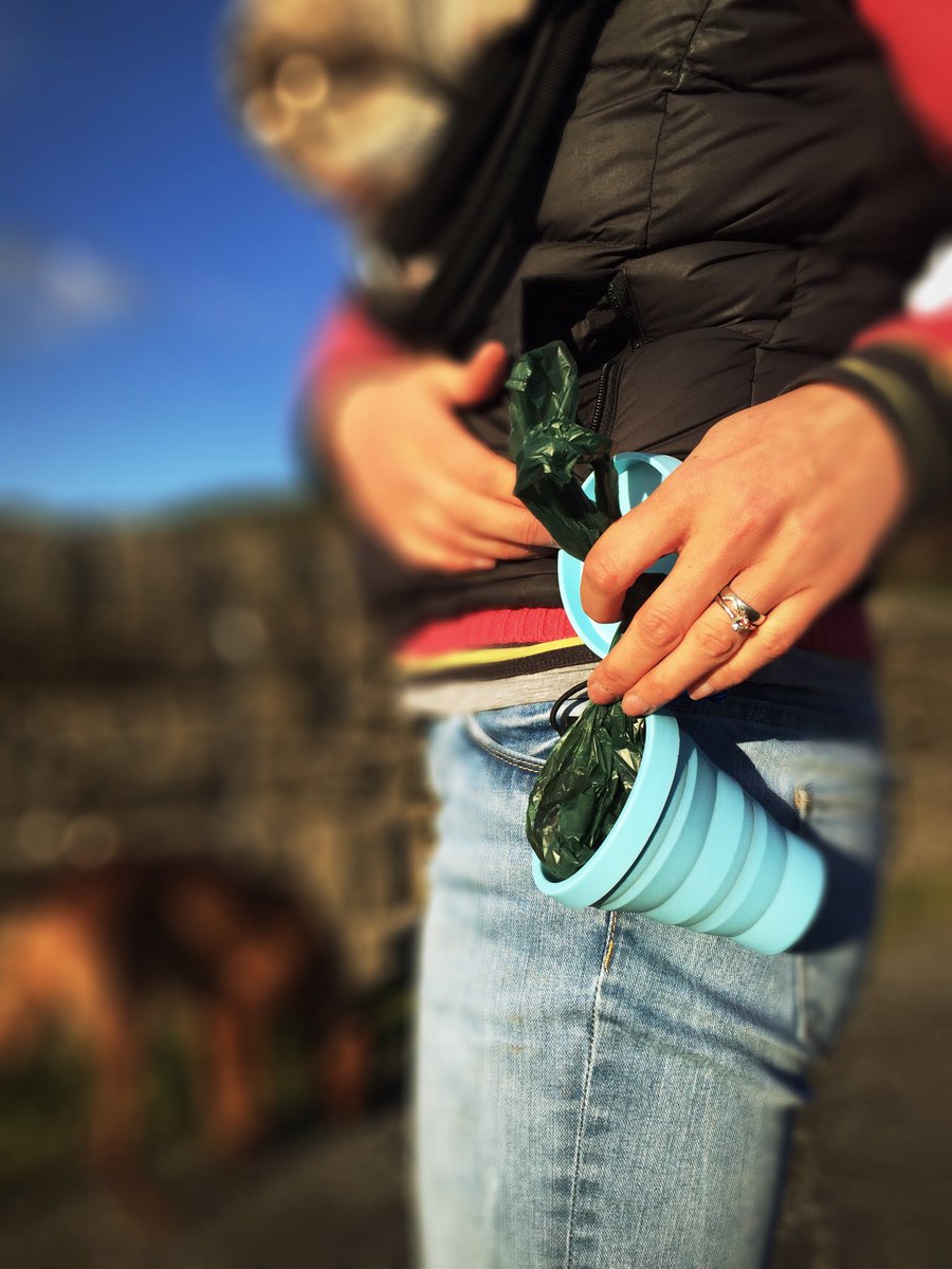 PoopPotProud's tweet photo. Why clutch onto that stinky #dog #poop #bag in search of that elusive bin? Lock the smells away in a handy #PoopPot https://t.co/4zLzsirFKV