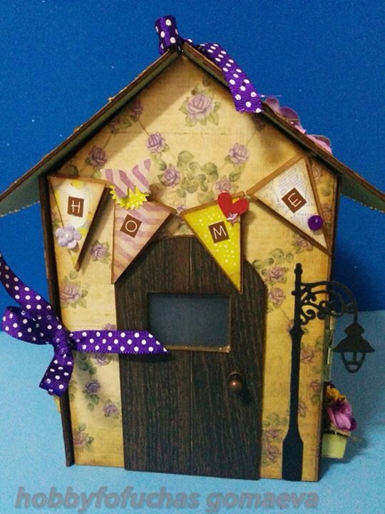 Hobbyfofuchas's tweet photo. #Scraperas #ScrapbookOfMyLife
Un trabajo muy gratificante, una casita qué es un álbum de fotos!! https://t.co/CsvBhQvyeW