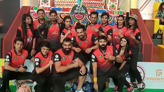 One team! One pledge!