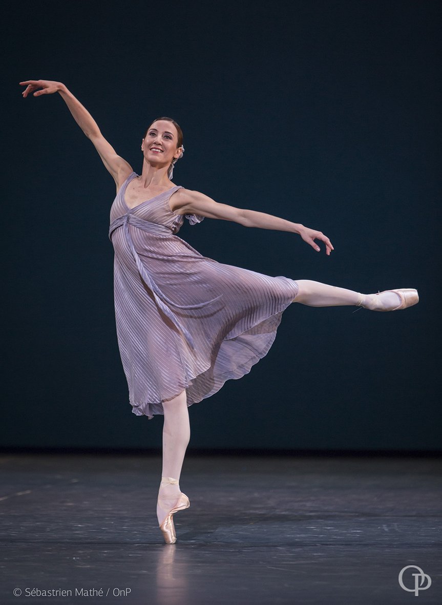 BalletOParis's tweet photo. #Robbins #OtherDances
Light and elegant ballet to music by Chopin with @LudmilaPagliero and Mathias Heymann. https://t.co/4hoErVDepZ