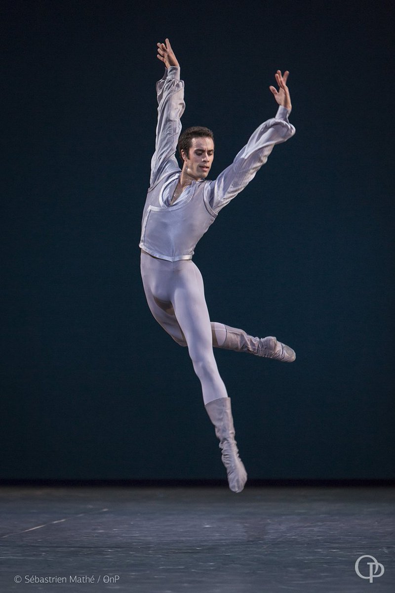 BalletOParis's tweet photo. #Robbins #OtherDances
Light and elegant ballet to music by Chopin with @LudmilaPagliero and Mathias Heymann. https://t.co/4hoErVDepZ