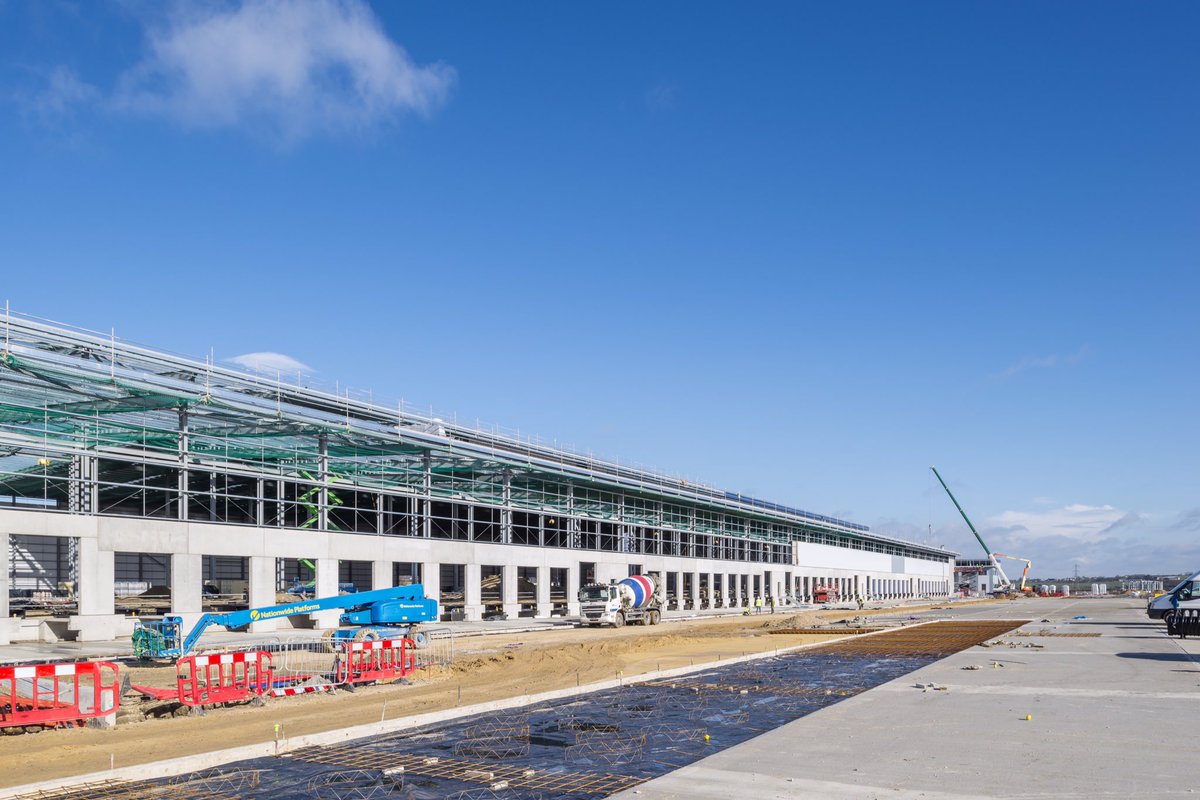 bandkbuild's tweet image. Here's how it's looking a couple of weeks later after @bandkphoto 's visit of yesterday @HenryBootDev @MarkhamVale