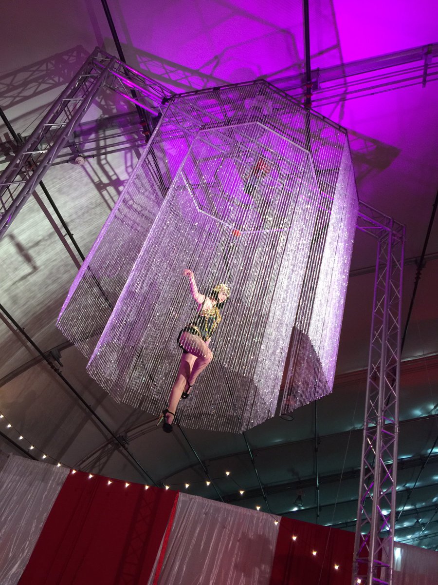 INFA_BigData's tweet image. Excited to get #DataAfterDark started!

#StrataHadoop