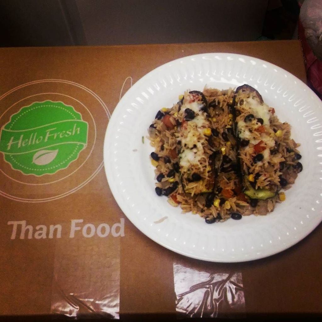 TheTaxFreeNinja's tweet photo. This meal is brought to you by the good people at @hellofresh.
Southwestern Stuffed Zucchini
#hellofresh #hellofr… https://t.co/cIlxFN24DQ