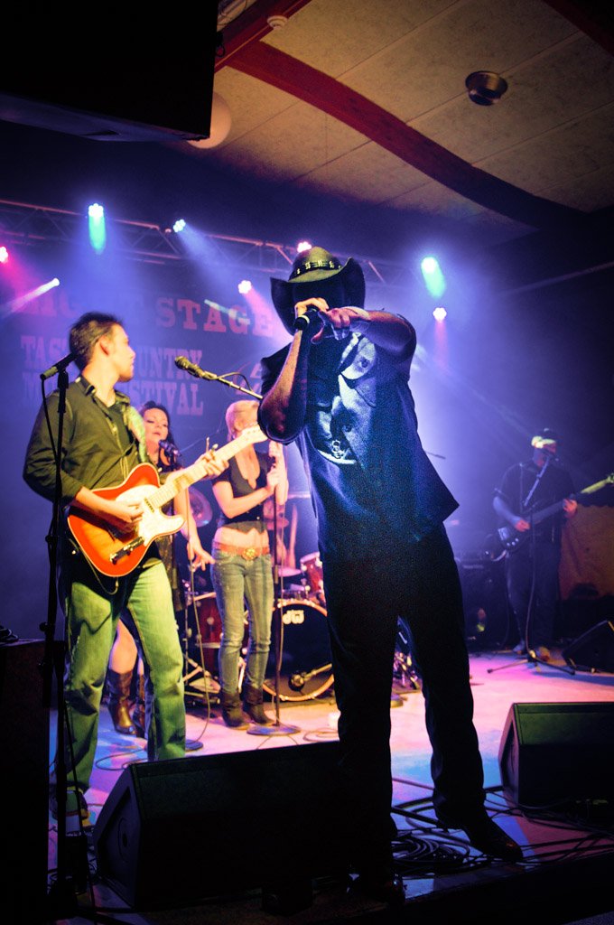 TimChanceMusic's tweet photo. Check Us Out On Reverb Nation... Rock With Us! #TimothyChance https://t.co/QPweEeSjua #NewMusic from #Nashville https://t.co/emjn78VTFY
