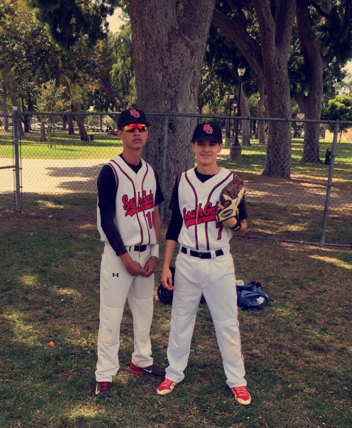 DannyElChingon's tweet image. More than just a teammate ⚾️#SGRams #OutfieldWork