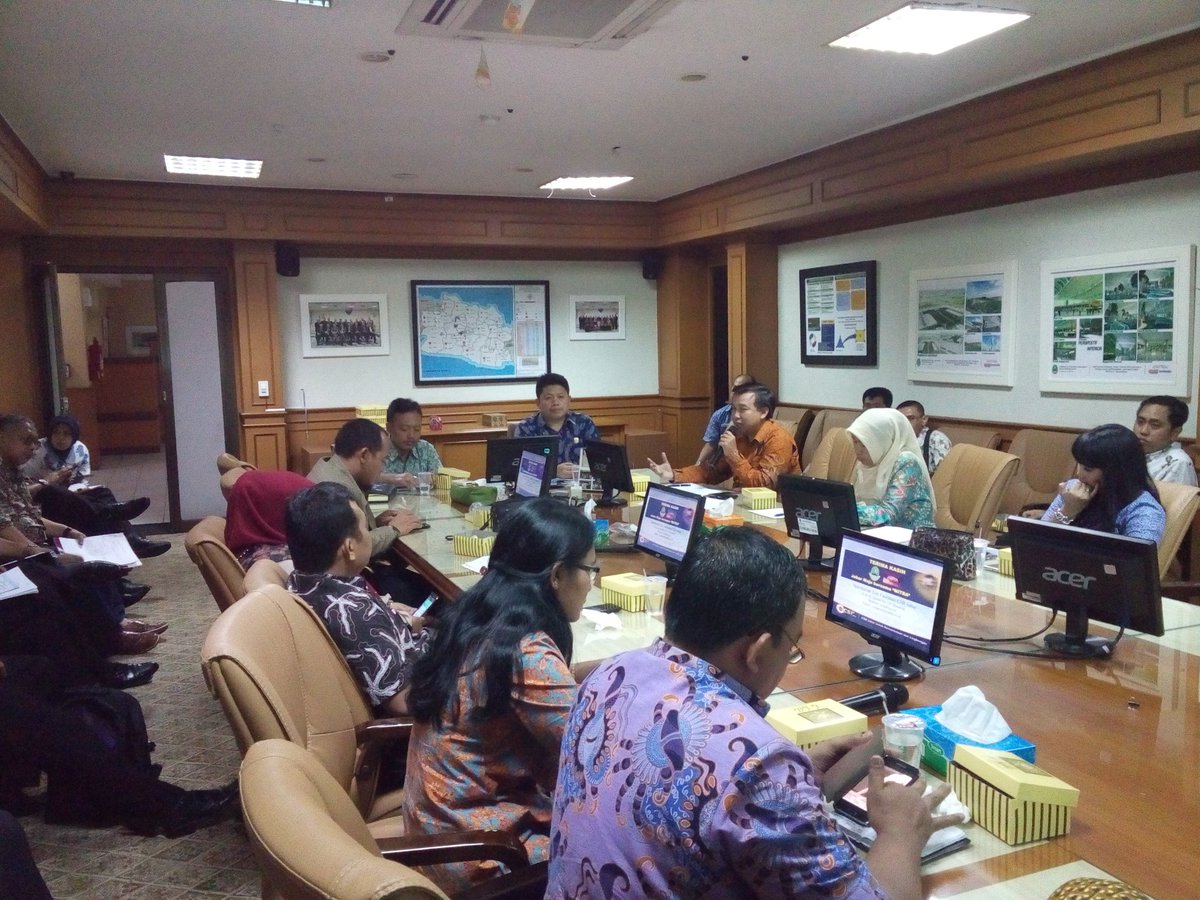 csrjabar's tweet photo. Kunjungan Kerja DPRD Prov. Jawa Tengah. Dipimpin oleh Bapak Sofyan Mustopa selaku Tim Fasilitasi CSR Jabar. https://t.co/kKzqpmbA4b