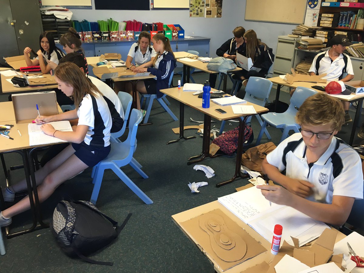 mrhfromaus's tweet photo. @YassHighSchool Geo students working on #topographical #maps. #geography #geographyteacher #geoisfun https://t.co/qSRExElqCf