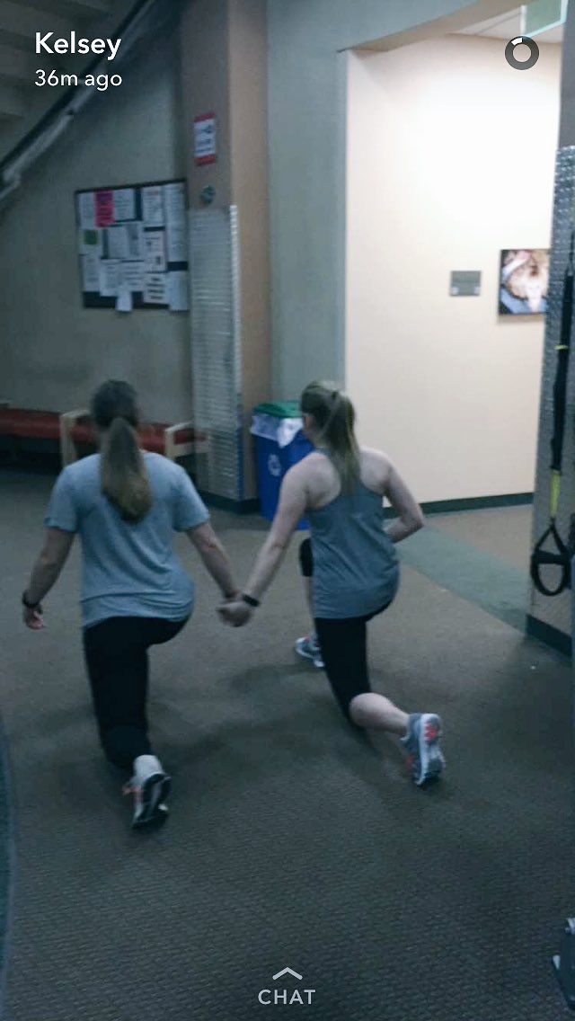 CookMcKenna's tweet photo. Work out with the best friends 💪🏼  two hour work outs every night https://t.co/VTRgX3vPTI