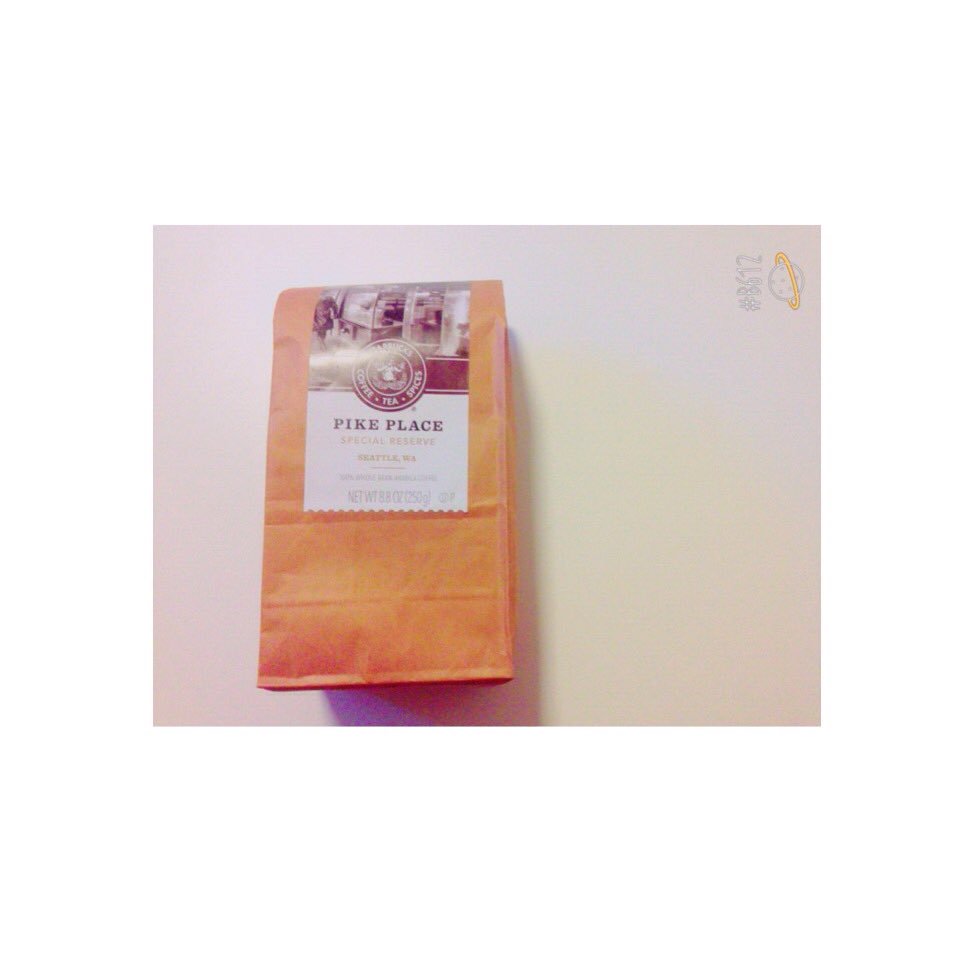 km2924's tweet photo. Today is nice day 😍💭
スターバックス1号店いって沖縄のスタバで働いてましたって言ったらパイクプレイス☕️の豆タダでくれた😳💞
大好き 皆さんげんきですか。
私わげんきです☝︎🙄
それでわ Good night 。 https://t.co/OePf6G37bA