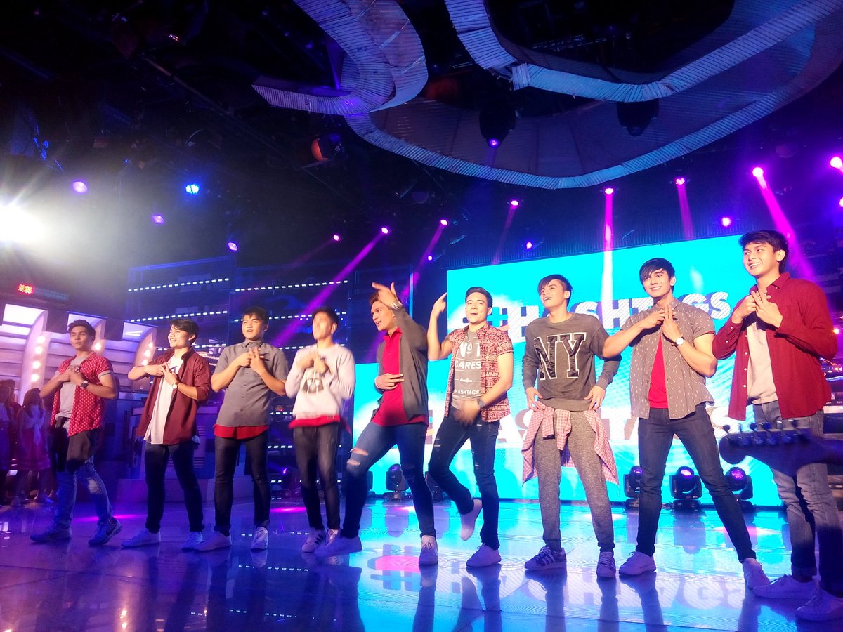 itsShowtimeNa's tweet photo. Napakataas ng energy ng mga Kilig Ambassadors! Happy Thursday Madlang People! #ShowtimeGreatestLove https://t.co/PjGAq5g3Yt