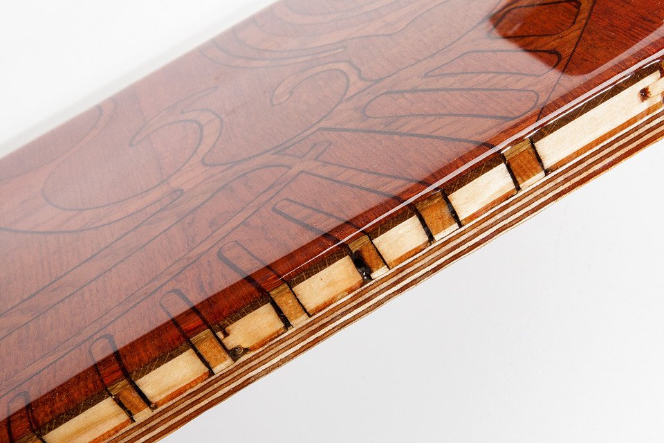 materialdistrct's tweet photo. Natural Gloss is a gloss epoxy paint used by the Dutch company #Genesispd: https://t.co/GQwNJq2J01 https://t.co/1mnxzXLDQn