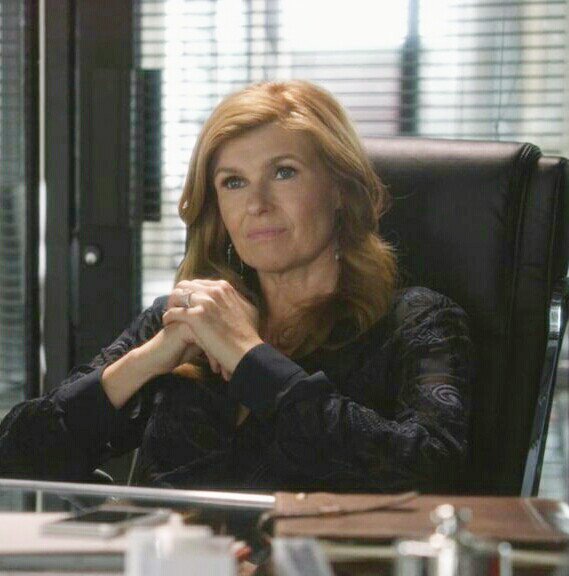 RaynasRing's tweet photo. As I said, I was sparkly 💍✨😊 #YouCanHardlySeeMeThere #ButIWas #RaynasRing #Nashville #RenewNashvilleS5 https://t.co/TZtRqYdQYg