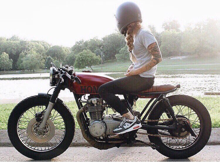 easy_rideuses's tweet photo. Trop hâte d'un vrai week-end excursions #moto ?! https://t.co/7nOtpM93W3