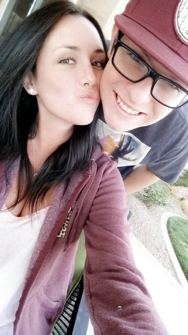 Samuel Hall’s pics and videos