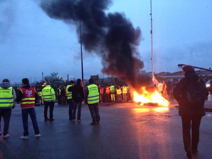 Voir l'image sur Twitter Voir l'image sur Twitter