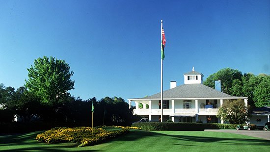 GolfDigest's tweet photo. It's not easy, but it is possibly. 7 ways to play Augusta National without being a member: https://t.co/6kZLyyL98h https://t.co/M5RmApDl16