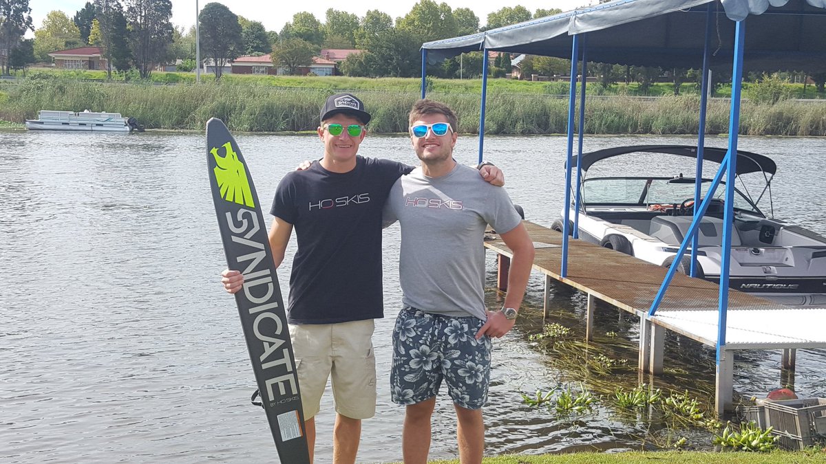 skitrav's tweet image. @Jared_Feesh and myself at the Skiworld Nautique open two weeks ago! 6 weeks until I am off to the USA! #hoskis