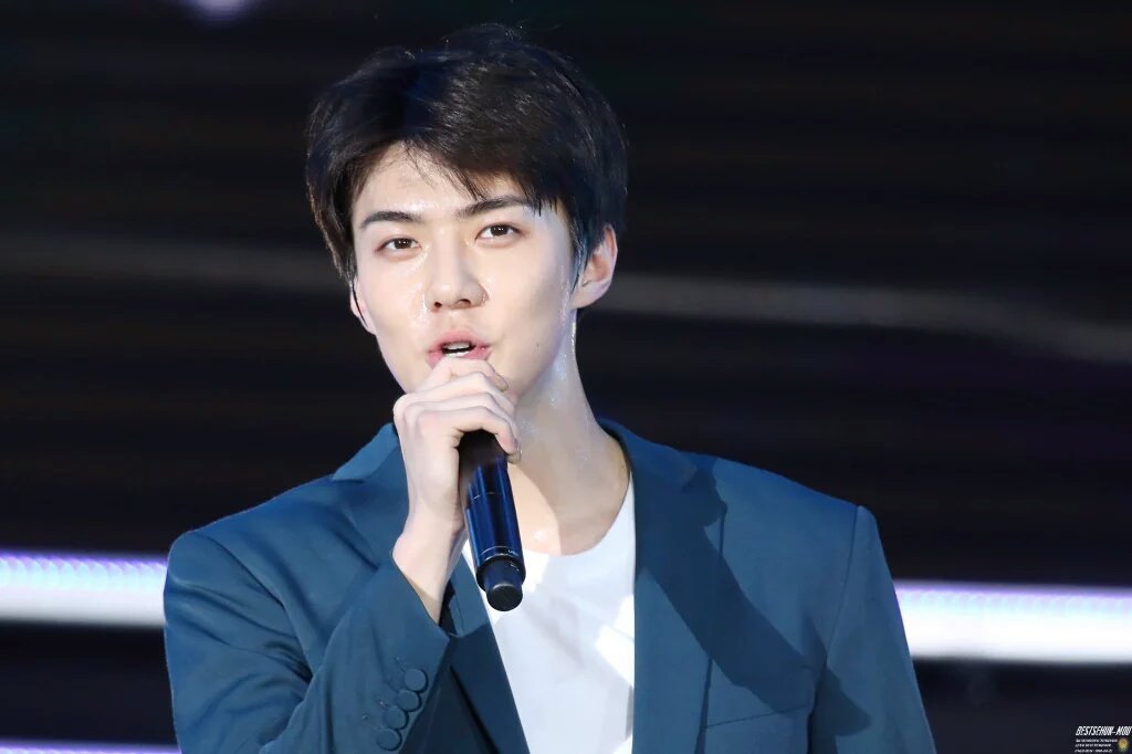 OhSehunID's tweet photo. [HQ] SEHUN 😍
cr: BestSehunMOU https://t.co/OY1ICFCHh4