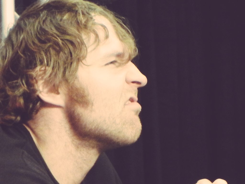 favemoxpics's tweet photo. Dork 💟 https://t.co/lhfxhVTdgX
