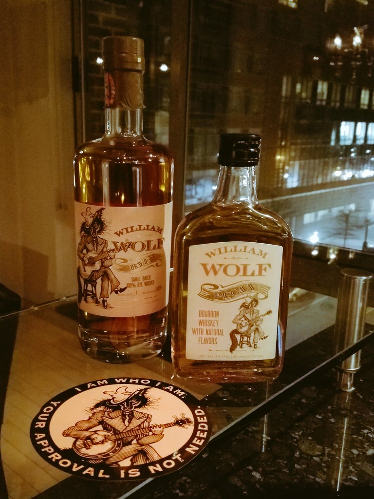 maxtucci's tweet photo. #WilliamWolfWhiskey #Whiskey #ThinkLikeAWolf #WolfOfWallStreet #IAmWhoIAm #Drinks #Cocktail #Pecan #Bourbon https://t.co/ea1U5IRHC7