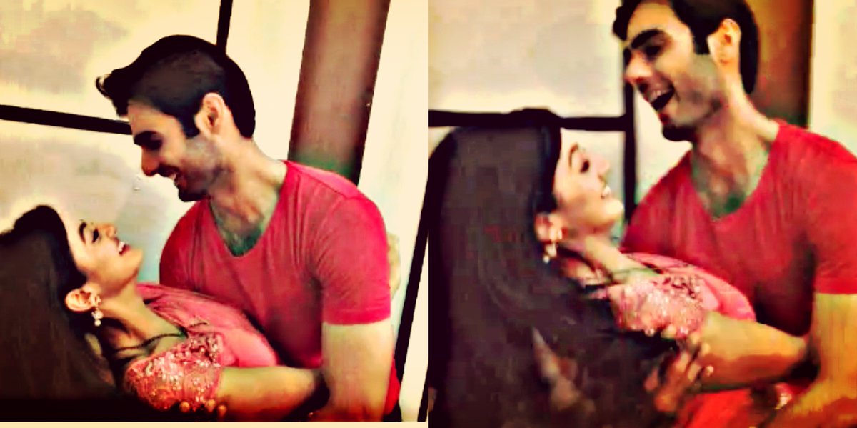 iminniexx_'s tweet photo. WHEN THE WHOLE #SwaSan FANDOM LIGHTS UP!😍😭
My #Vahe's Bright Smiles..OMFG!❤ Take me away😘
#Swaragini #TLBlessed😀 https://t.co/9IeJMme1rW