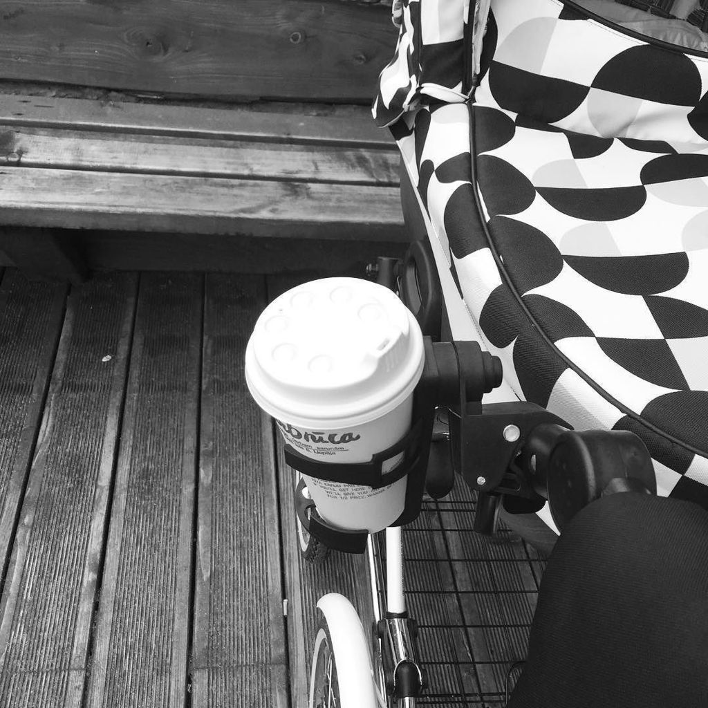 feldmaneliene -Milzu paldies @darbnicacafe par rīsu piena latti barojošām māmiņām.