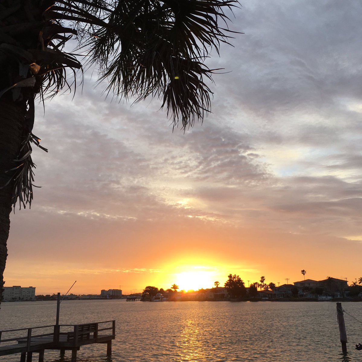 Morning🌞
StPete calling.
@VSPC 
<a href="/VisitJohnsPass/">John's Pass</a> 
<a href="/take2radio/">Take 2 Radio Network</a> 
<a href="/TODAYshow/">TODAY</a> 
<a href="/IslandFlavors/">Island Flavors</a> 
<a href="/GLBattery/">Great Lakes Battery</a> 
@BuffettSongs