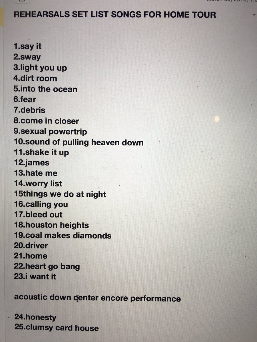 Justin_5591's tweet photo. Set list so far #hometour https://t.co/B46GGrOwpo