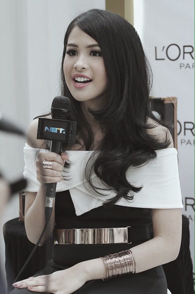 MaudyMoments's tweet photo. [31.03.16] Maudy Ayunda @ Press Conference sebagai Brand Ambassador L'Oreal https://t.co/gVKfscsliY