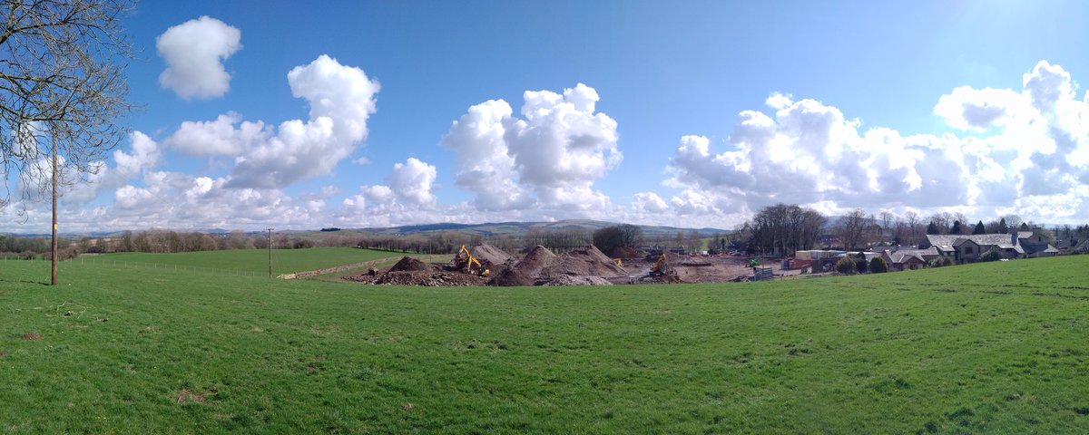 EquityGP's tweet photo. Truly stunning day up on site today. #welcomespring #egghomes https://t.co/8s36uDl4xP