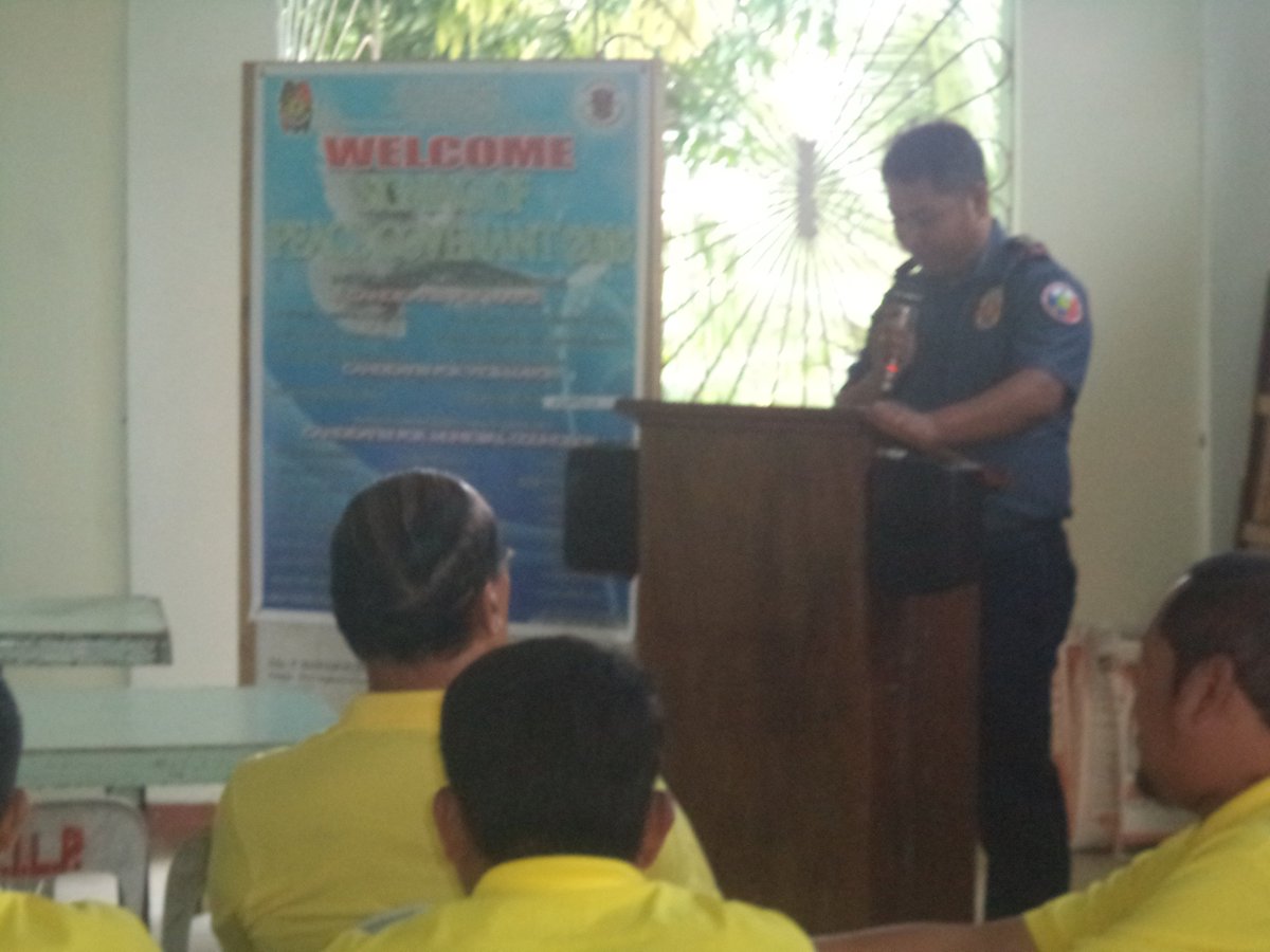 mogpog1's tweet photo. Signing of Peace Covenant @MarinduquePCR @PRO4B_MIMAROPA @pnp https://t.co/lKOtx5PsGr