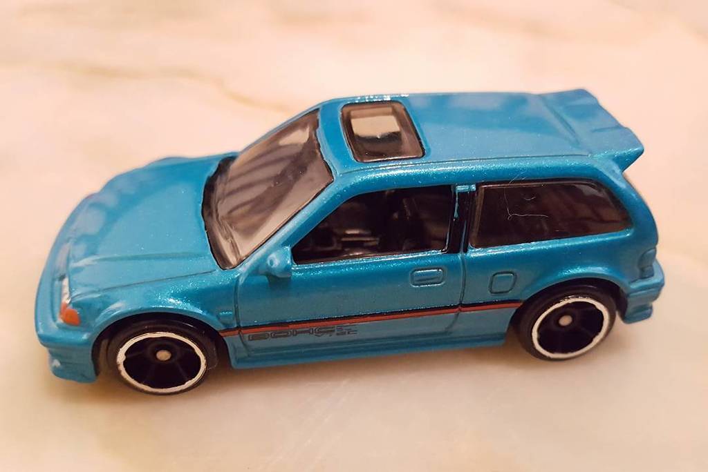 MiniDiecastTV's tweet photo. Honda Civic EF #throwbackthursday #tbt #hondacivic #honda #hotwheels #hw #hwc #hotwheelscollectors #mattel #hotwhee… https://t.co/MkhaxgqW96
