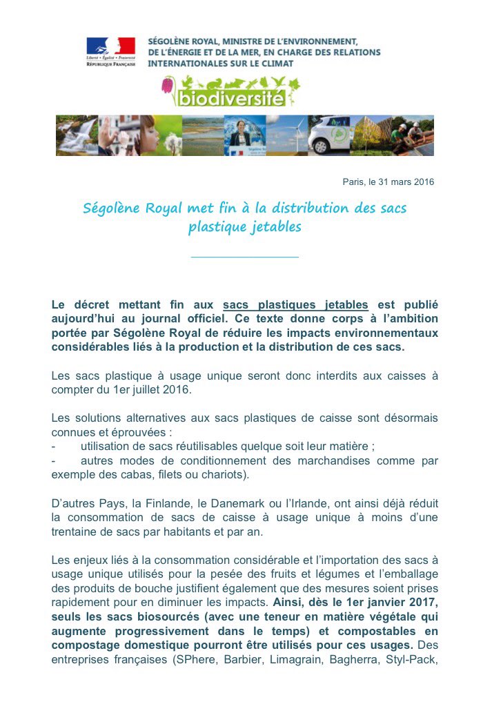 RoyalSegolene's tweet photo. Parution décret interdisant sacs plastique jetables au 01/07/16 publié aujourd'hui : protection environnement https://t.co/zYJG9WTqfe