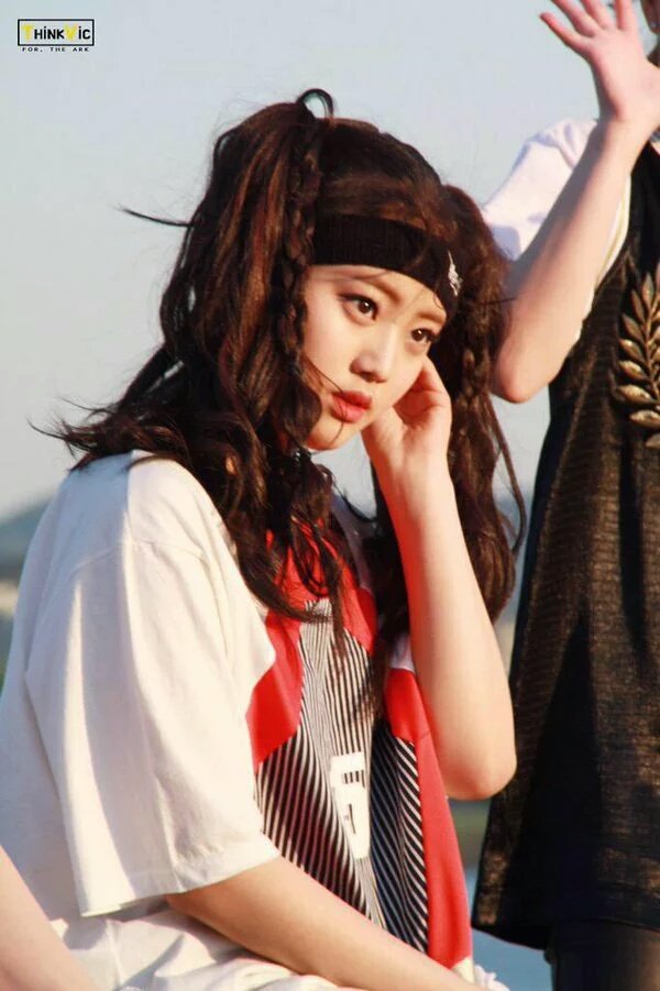 littleJANE_th's tweet photo. [!] เมื่อวานน้องเจนเข้ามาอ่านข้อความของ แฟนๆ ที่ แฟนค่าเฟ่ ดิอ้าคค่ะ ㅠㅠ  #JANE #재인 #AlwayswithTheark  
cr. arkark55 https://t.co/T5DU8DlZWH