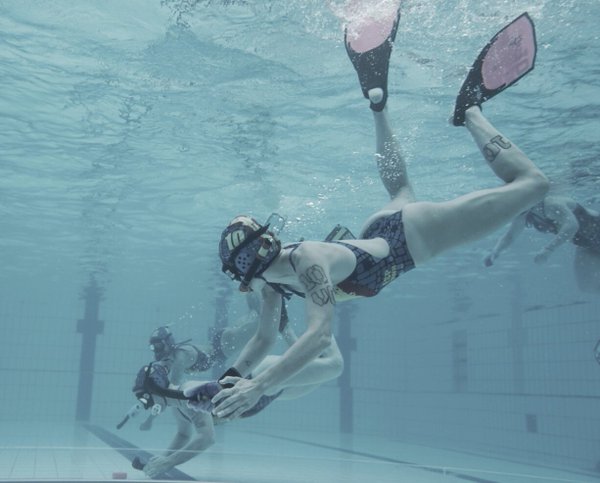 La selección femenina de hockey subacuático cae en semifinales del <a href="/UWHworlds2016/">UWH Worlds 2016</a> y peleará por el quinto puesto