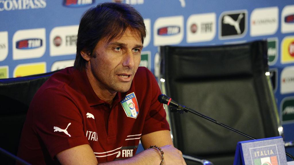 Nazionale: Conte lascia fuori Lotito worldclick.it/2016/03/31/naz…