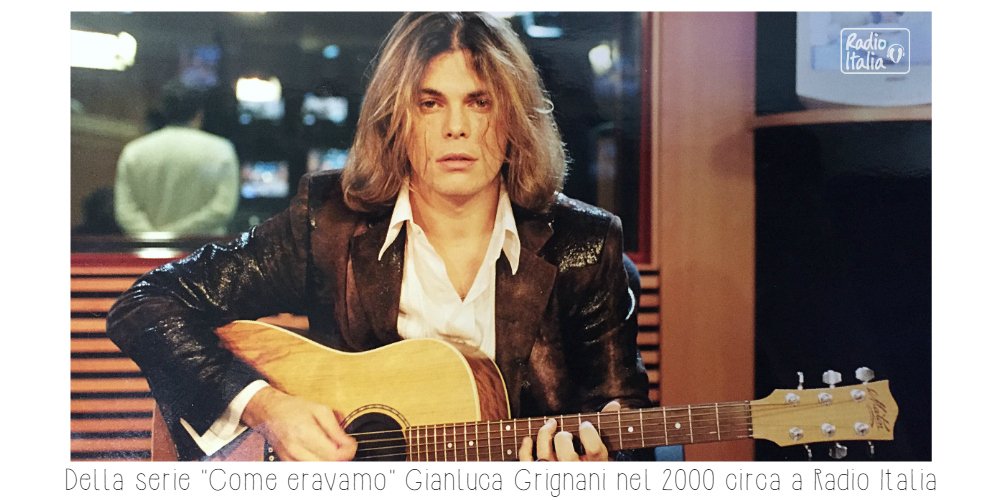 RadioItalia's tweet photo. Un tuffo nel passato! Un giovane @grignanipage nei nostri studi agli inizi del 2000! #TBT https://t.co/YH1ta5oO84 https://t.co/tlHk90FLA8