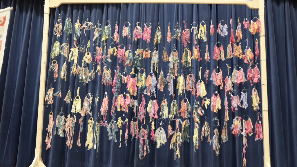 MiaMai's tweet photo. The amazing 120 sailor keepsakes made by year 3 &amp; 4!! #fb https://t.co/M26w7NhFLS