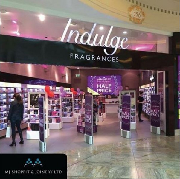 MJshopfitltd's tweet photo. Shopfit in #TraffordCentre by #MJshopfit bespoke design to suit your business #Design #Bespoke #Shopfit #Manchester https://t.co/WId9P3SZk3