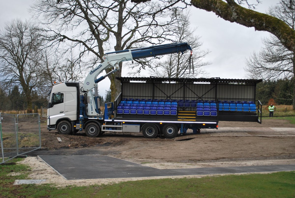 OldGlenalmond's tweet photo. The stand has arrived .... #neish's #glenalmondcollege #oldglenalmond #coll https://t.co/8N5iSYbA5l