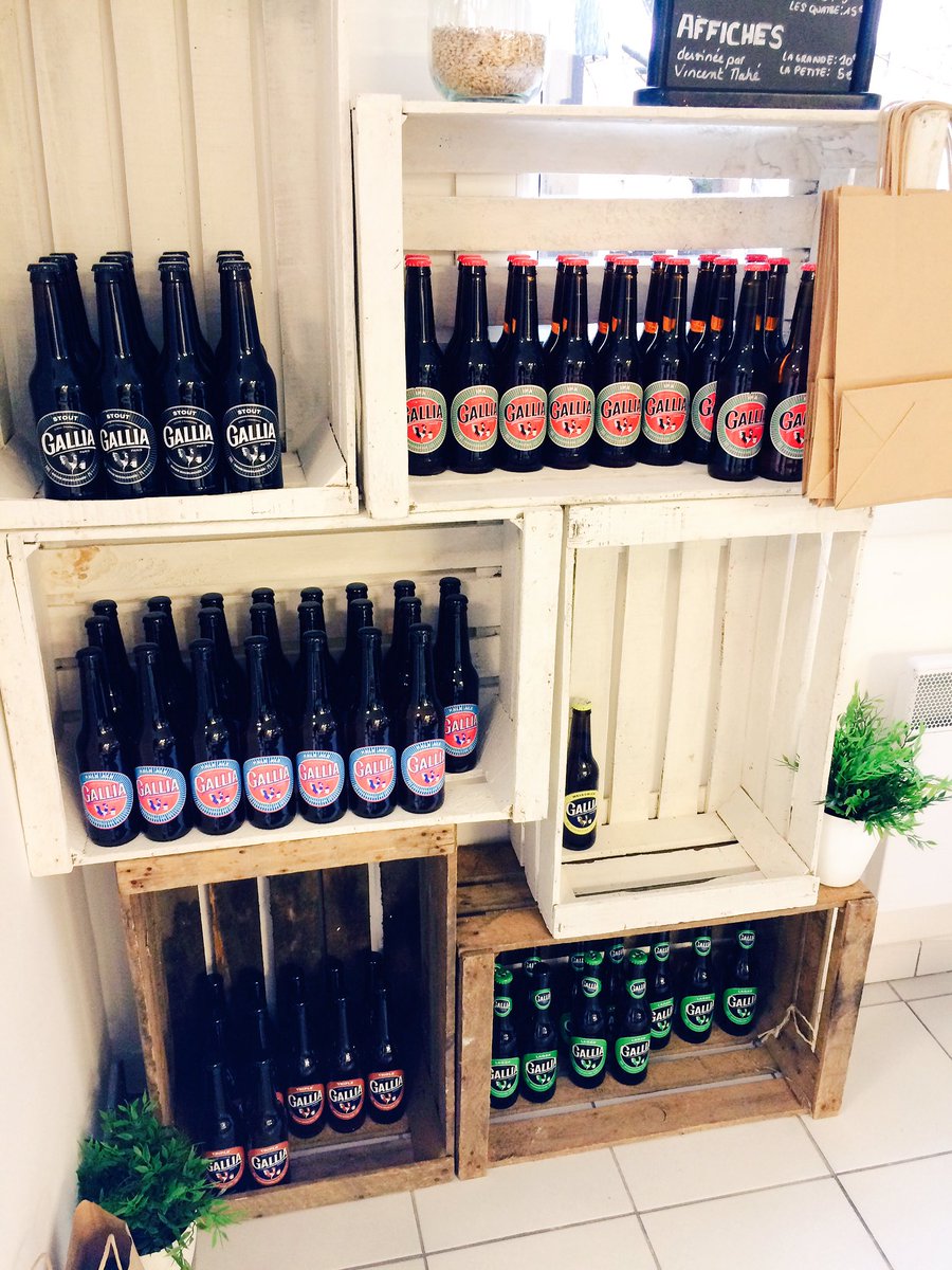 Premier achat de bières <a href="/GalliaParis/">Gallia Paris</a> effectué en direct à la brasserie #Gallia à #Pantin ! 35, rue Méhul
