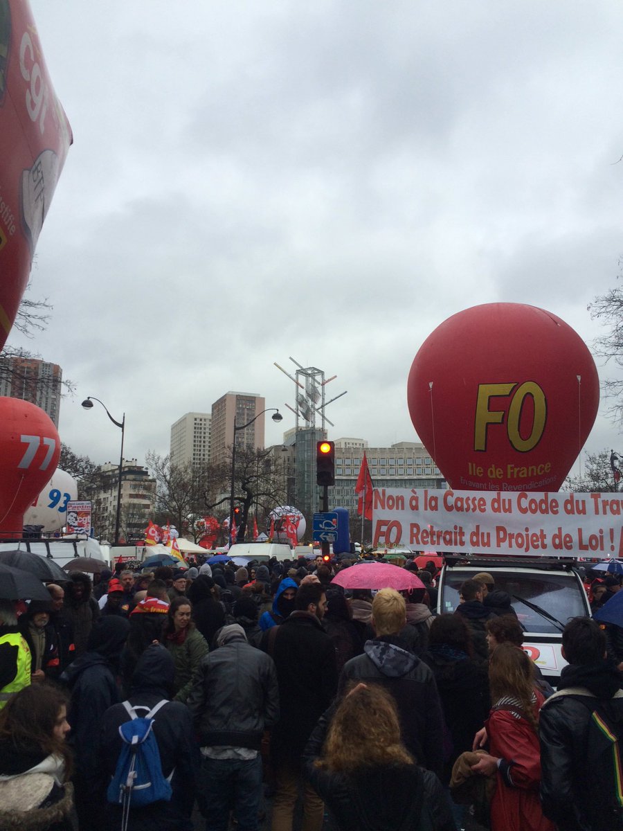 Voir l'image sur Twitter Voir l'image sur Twitter