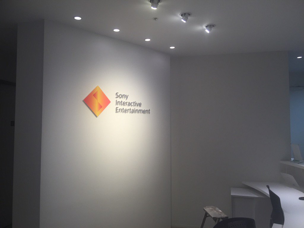 Interactive entertainment. Warner bros interactive entertainment игры. Warner bros. Warner bros interactive entertainment игры. Interactive entertainment.