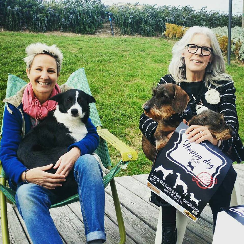 agenziaimpress's tweet photo. Happy Dog a #Castiglioncello,animali e padroni in posa x raccolta fondi.3/4 con @saveriafoto https://t.co/bTSjWIwx6C https://t.co/txXrCDkm3I