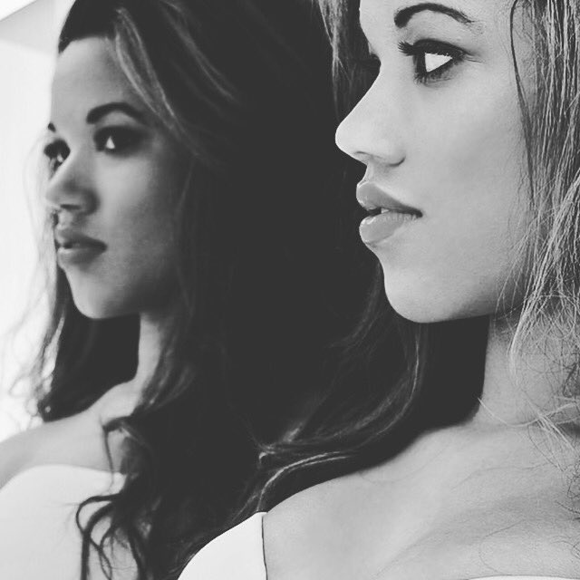 Brit Chic Magazine tweet media