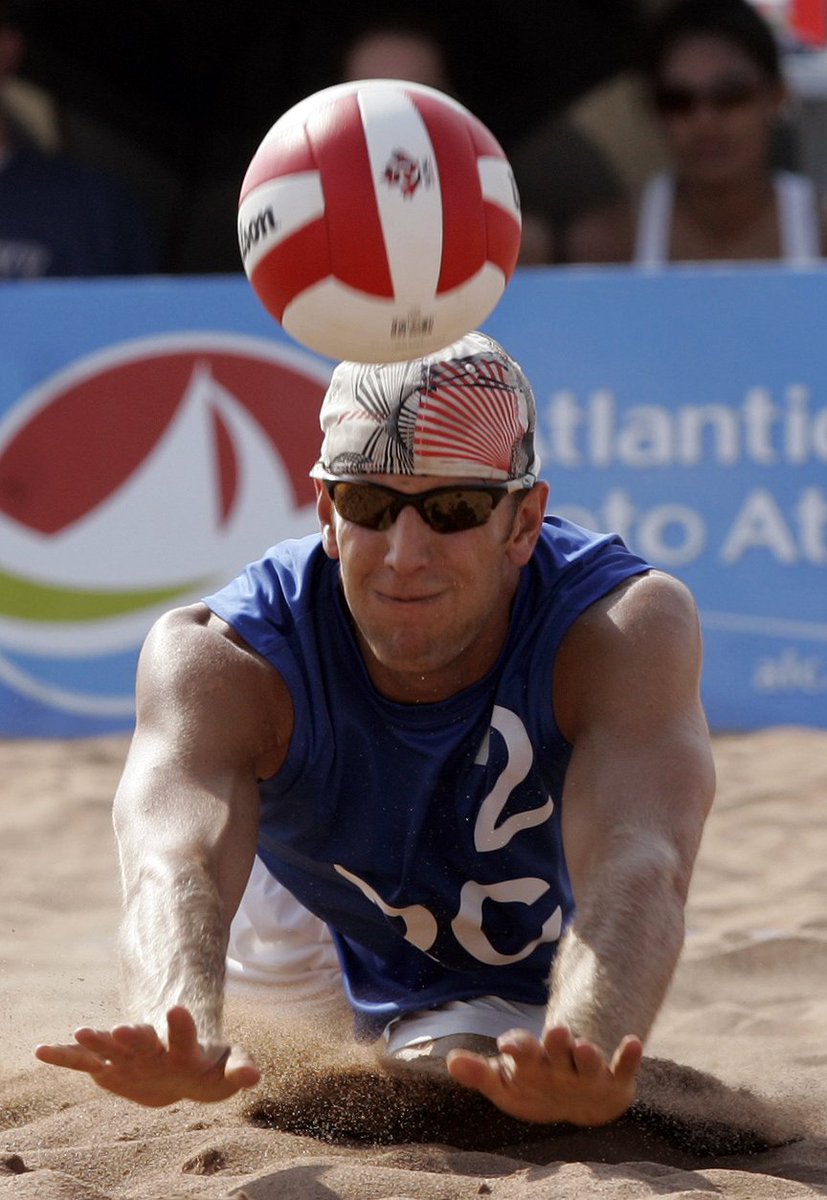 CanadaGames's tweet image. #TBT to the 2009 #CanadaGames Beach Volleyball Men's Final // Retour à la finale de volleyball des Jeux de 2009