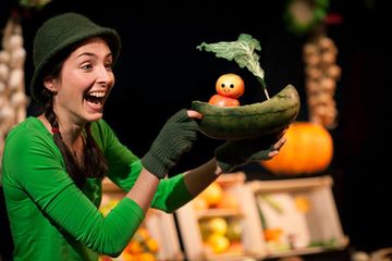 a.s zondag speelt Toeti Froeti met #groente en #fruit in <a href="/zwolsetheaters/">Zwolse theaters</a>. Leuke manier om de lente fris te beginnen!